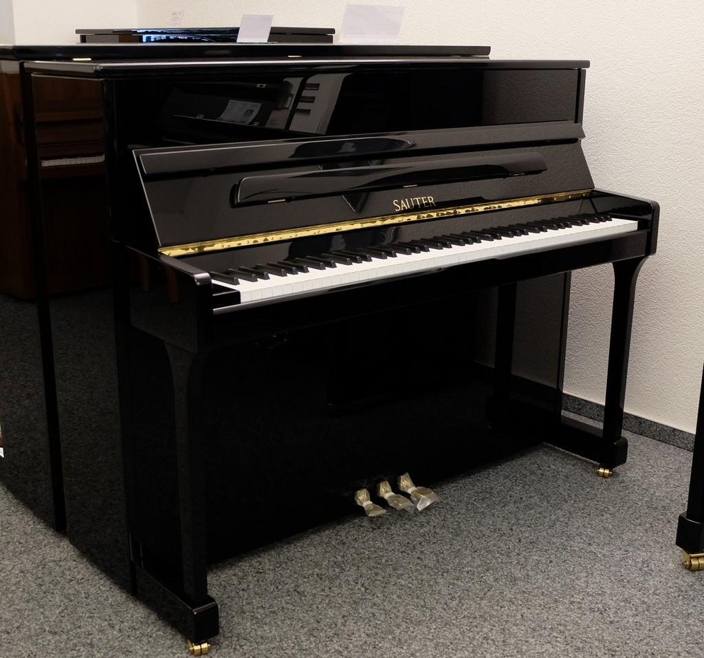 Sauter Klavier Carus 114cm Schwarz poliert Bild 1