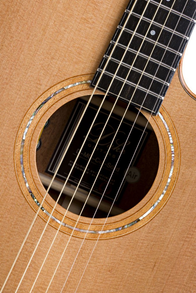 DUKE Westerngitarre DMC Cut Solid Air