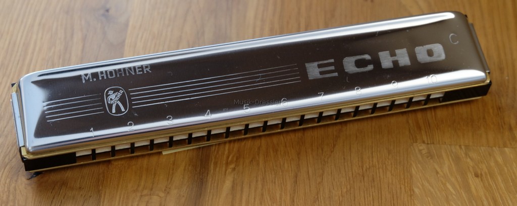 Hohner Echo Tremolo 40 C