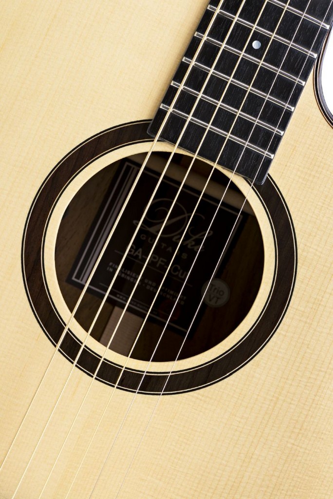 DUKE Westerngitarre GAPF Cut Trio VT